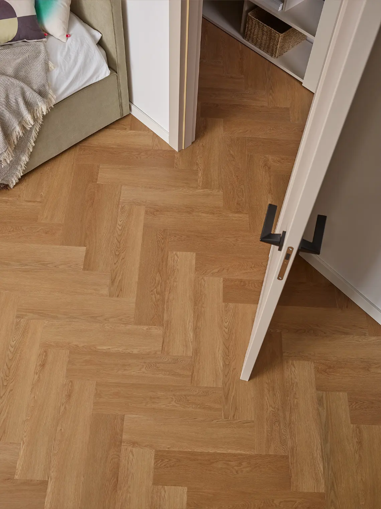 VOX REGA Fischgrät Premium MONTANA OAK 6x592x148mm