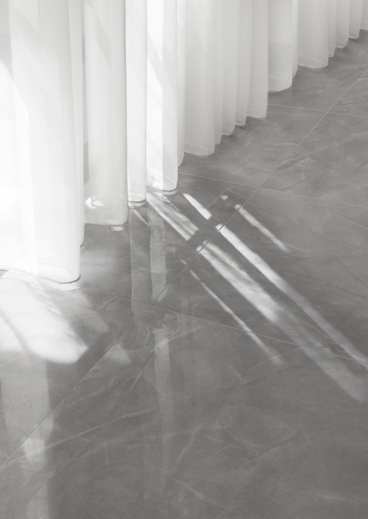 60x120cm Divina Silver Hochglanz 9mm 